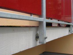 Aussengelaender lackiert-028